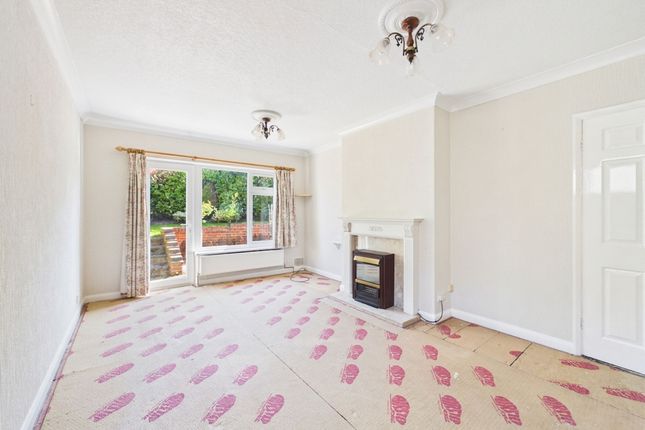 8 Gresham Gardens, Nottingham photo 2