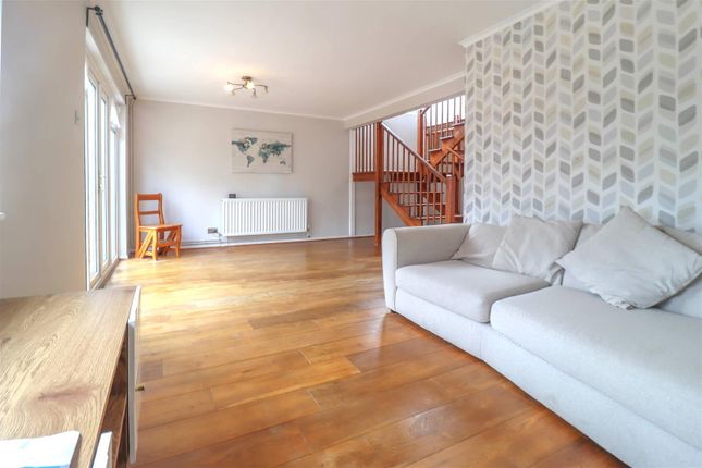 98, St. Philips Road, Newmarket photo 2