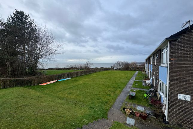 Flat 10, Morfa Gwyn, New Quay photo 3