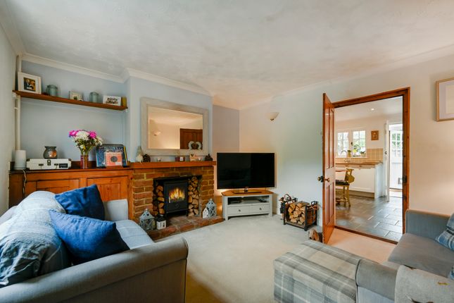 132, The Street, Willesborough photo 4