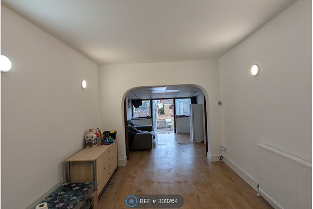 Philip Road, Rainham photo 2