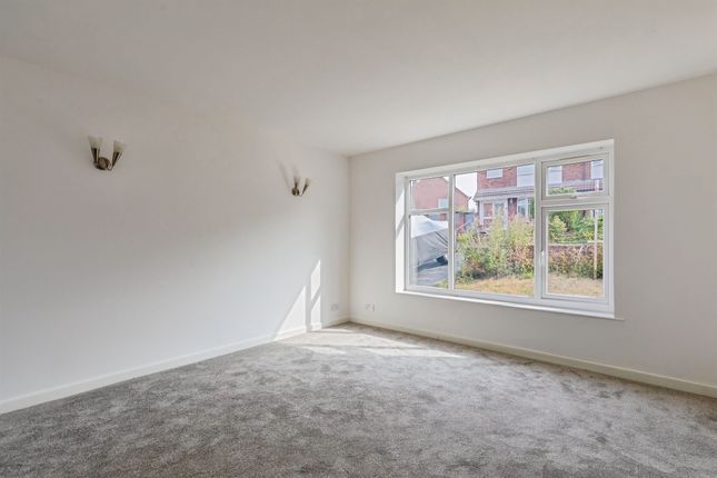 1, Cottesbrook Close, Coventry photo 2
