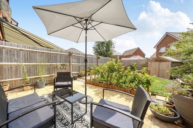 18 Bosham Gardens, Emsworth photo 4