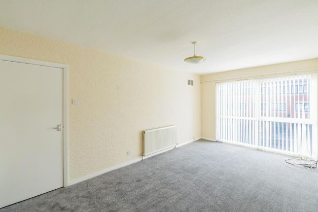 Whitton Grange, 4, 243 Chorley Road, Manchester photo 3