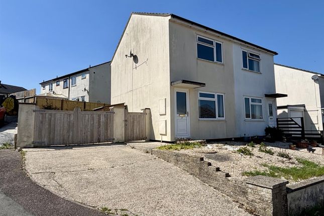 22, Kirby Close, Axminster photo 2