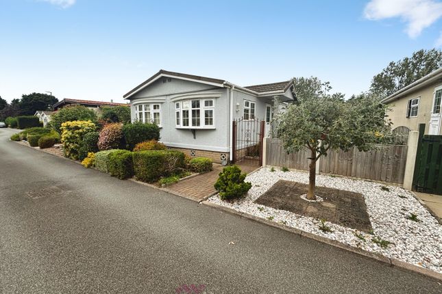 2-bed caravan on 30, Redhouse Park Bawtry Road, Doncaster, £100,000
