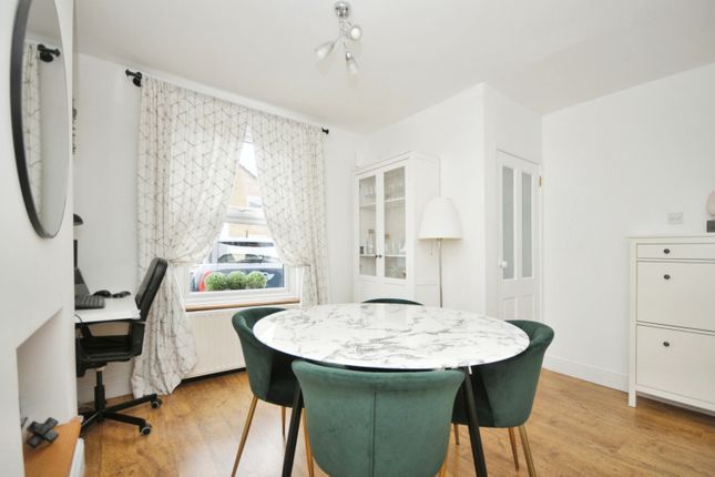 13, Napier Road, Bromley photo 4