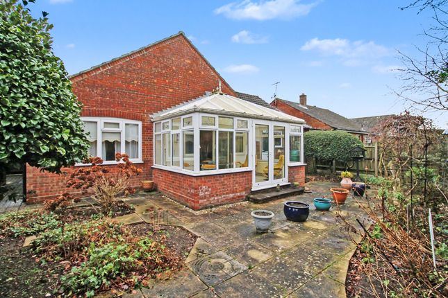 15 Meadow Close, Holt photo 4
