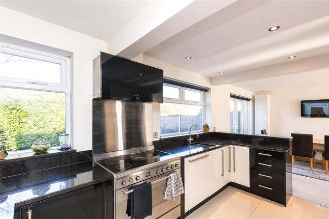 4, Fabis Drive, Nottingham photo 4