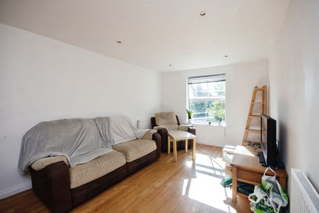 5 SUFFOLK HOUSE photo 3