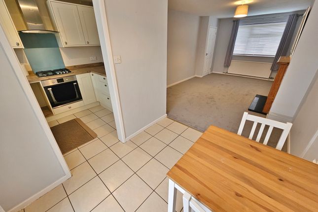 130, Farmlea Road, Portsmouth photo 4