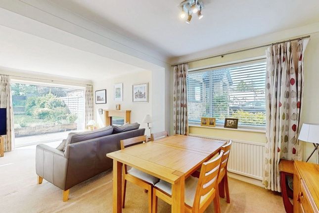 79, Riverside Park, Otley photo 4