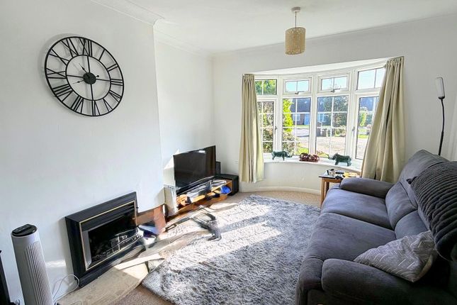 9, Victoria Close, Polegate photo 2