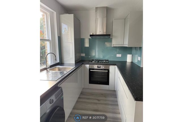 Gordon Road Ealing, London photo 2