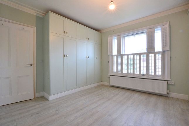 Flat to rent in Wantage Road, Lee, London