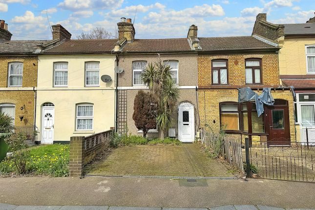 Terraced house for sale in Chandos Road, London