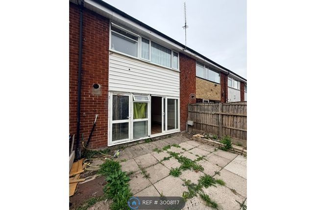 Lynmouth Court, Prestwich, Manchester photo 3