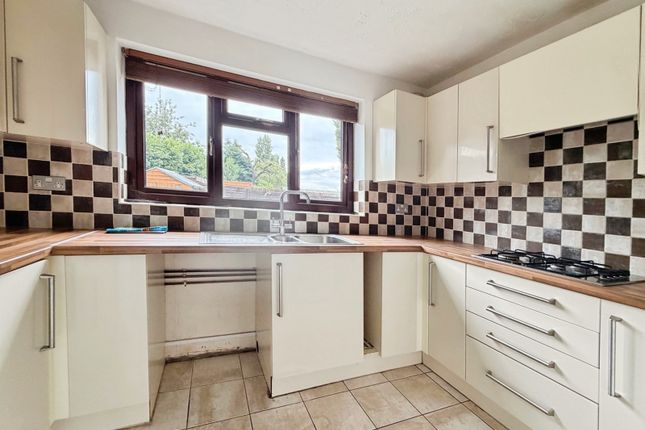 40A, Beech Tree Avenue, Coventry photo 4