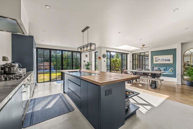 Tanglewood,, Marlborough Road, Hampton photo 4