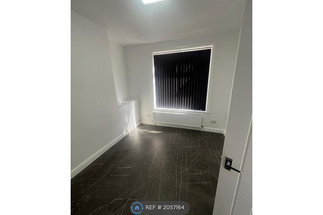 End terrace house to rent in Wistaria Road, Manchester