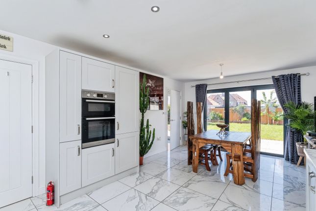 18, Pendyffryn Road, Rhyl photo 4