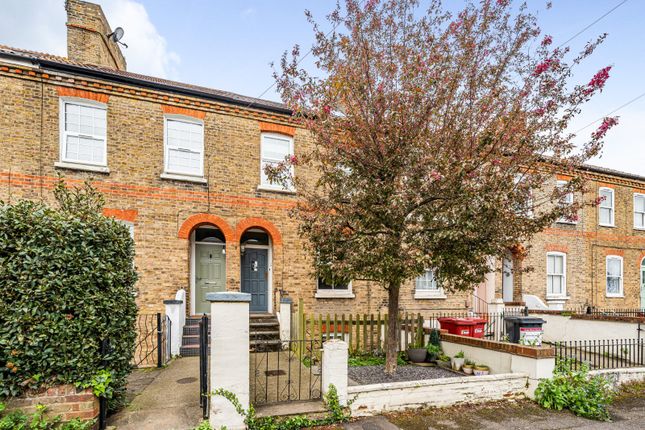 Thumbnail Terraced house for sale in Hencroft Street South, Slough, Berkshire