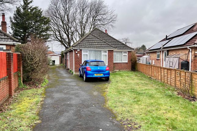 3-bed bungalow on Ivor Close, Holbury, £369,950