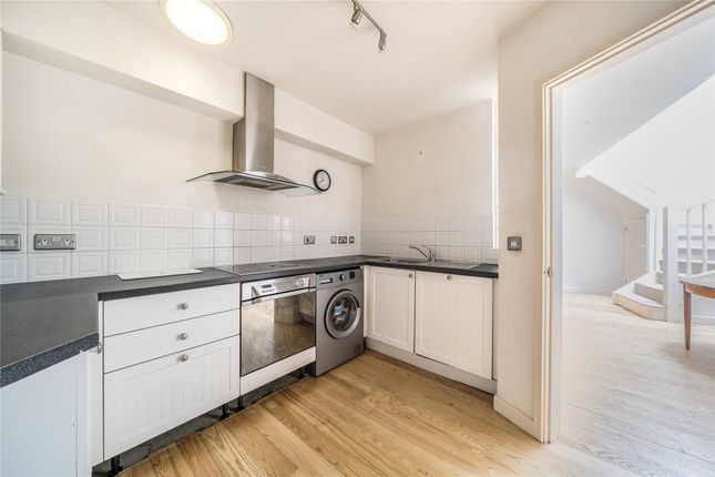 3, Granary Mews, Crediton photo 4