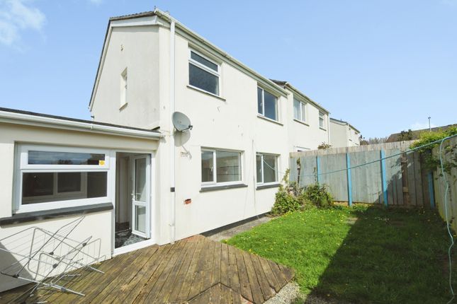 7, Strawberry Close, Cornwall photo 4