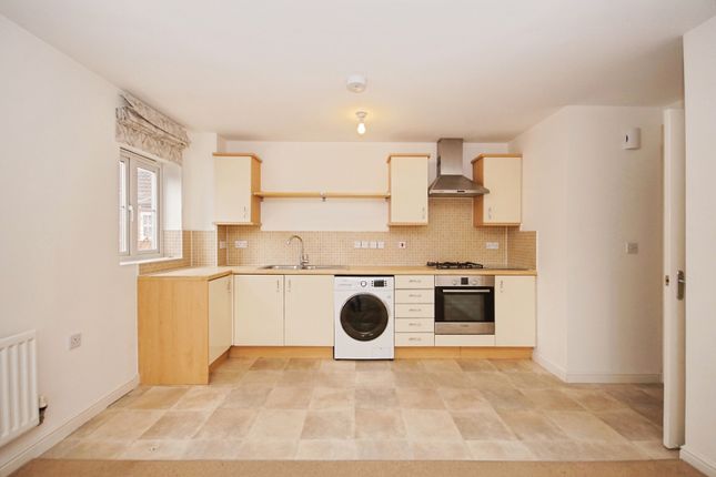 45, Hickory Lane, Bristol photo 2