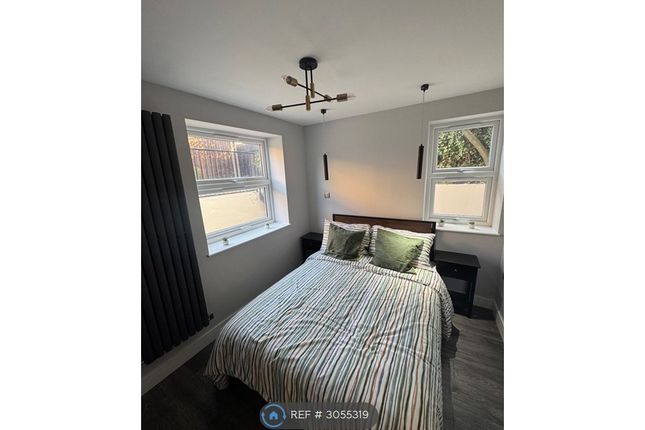 Flat A, Idahota House Sydenham Road, Croydon photo 4