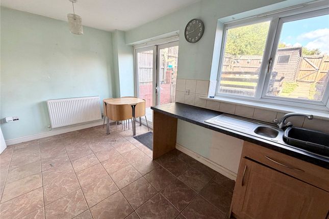 1, Brook Vale, Staffordshire photo 3