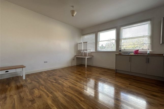 Apartment 5, 2, Bond Street, Bridgwater photo 3