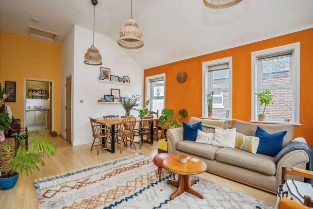 Flat 3/10-12, Clarendon Road, Southsea photo 3