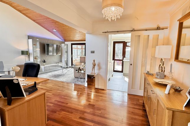 18 Ivy Close, St. Leonards, RINGWOOD photo 4