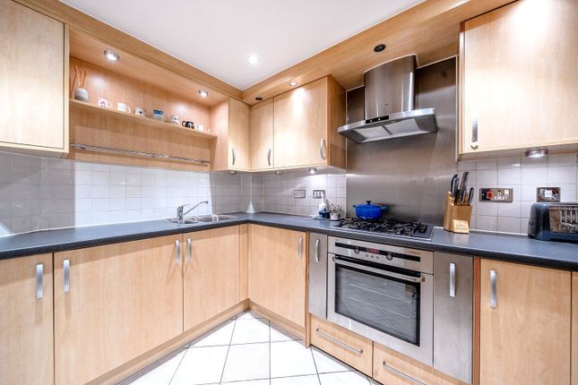 35 Stevens House,, Jerome Place, Kingston Upon Thames photo 3