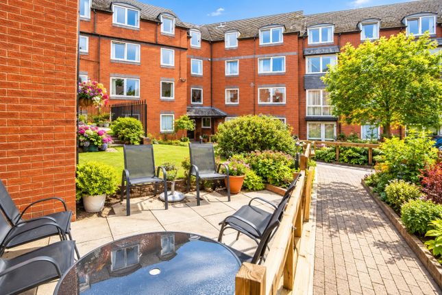 1-bed flat on Homedee House, Chester, £950/mo