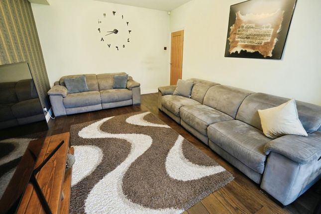 56, Burnside Drive, Manchester photo 4