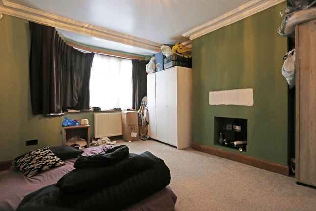 Kitchener Road, Dagenham photo 4