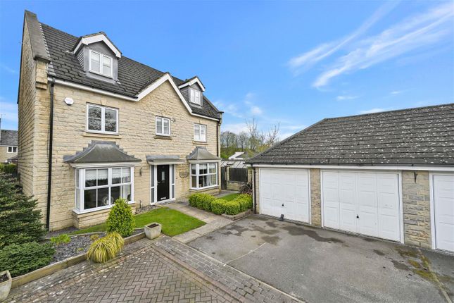 Thumbnail Detached house for sale in Cairn Avenue, Guiseley, Leeds