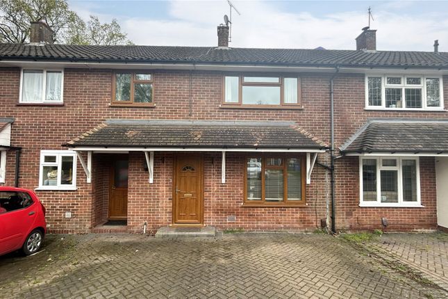 Thumbnail Detached house for sale in Priestwood Avenue, Bracknell, Berkshire