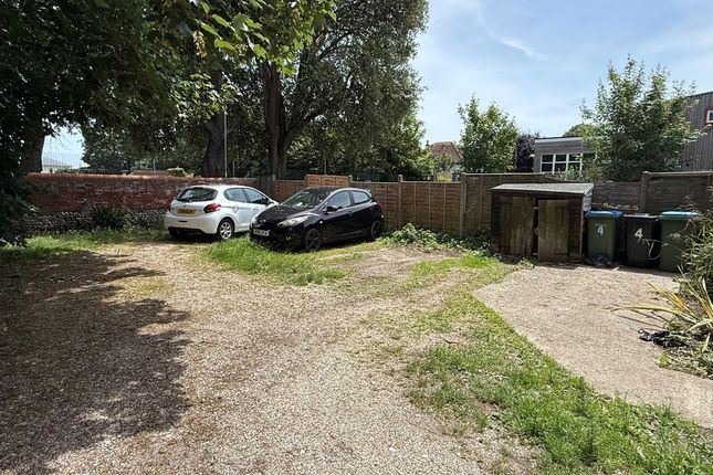 Flat 1, St Marys Court, Glamis Street, Bognor Regis photo 4