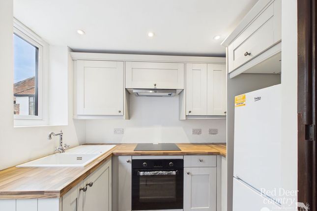 9A, Robert Street, Taunton photo 3