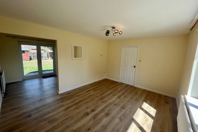 5, Rookery Green, BURY ST. EDMUNDS photo 3