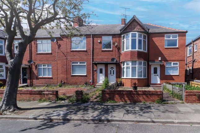 Thumbnail Flat for sale in Closefield Grove, Whitley Bay
