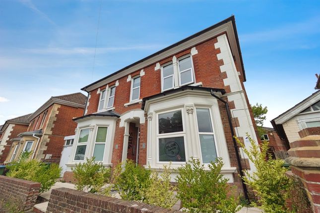 Room 8, 59 Gordon Avenue, Southampton photo 2