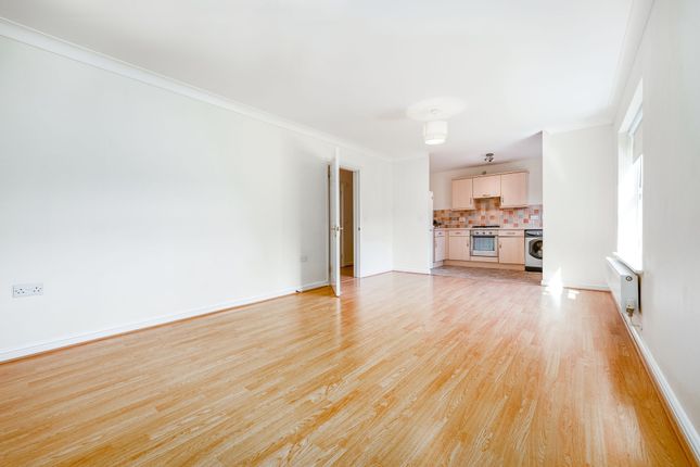 13 Titchmarsh Close, Royston photo 2