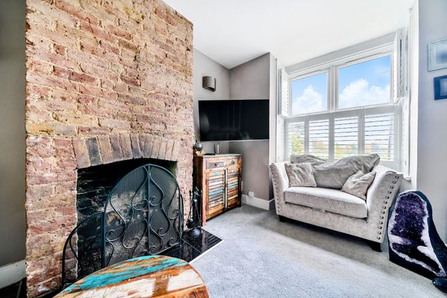 3-bed house on 531, London Road, Aylesford, £435,000