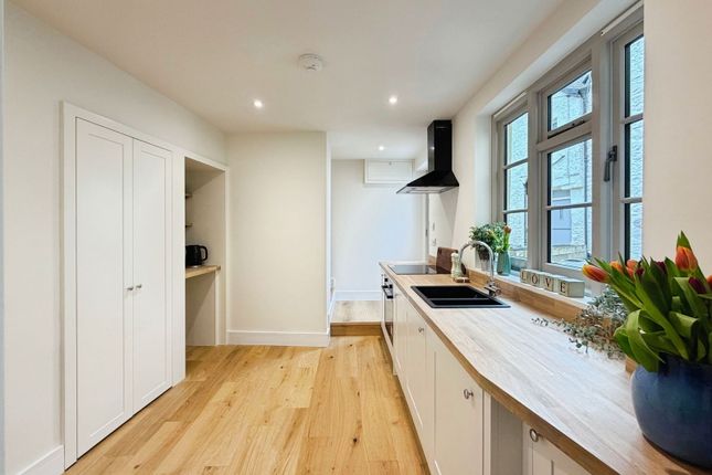 4, St. Georges Street, Minehead photo 2