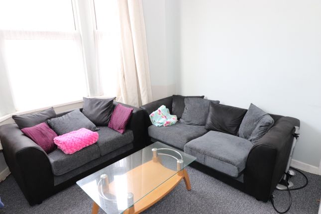 4-bed terraced on 120, Malefant Street, Cardiff, £2,140/mo